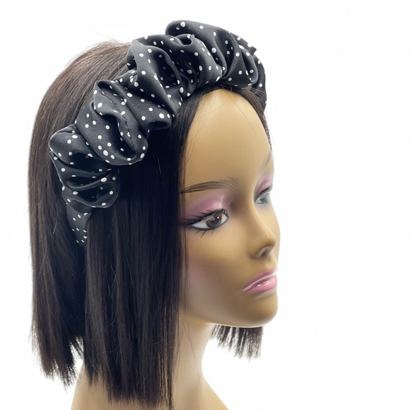 New Quality Black and White Polka dots bendable ruffle fabric satin headband - Picture 4 of 17